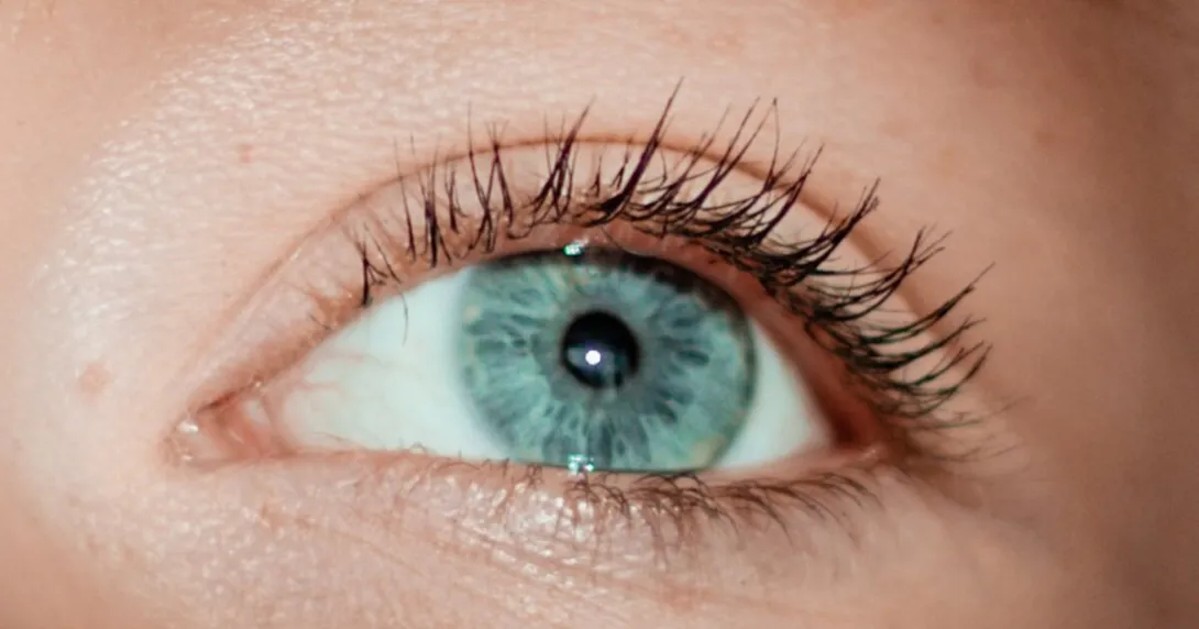 A photo of a person's eye